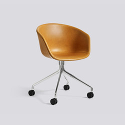About A Chair AAC25 | Chaises | Hay