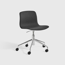 About A Chair AAC50 with gaslift | Chaises | Hay