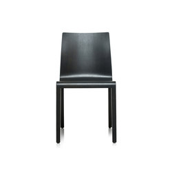 Max | Chairs | Riga Chair