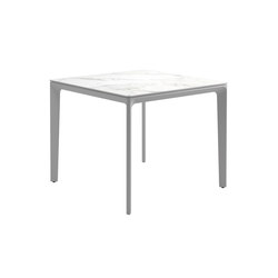 Carver Table | Esstische | Gloster Furniture GmbH