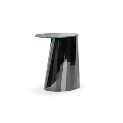 Pli Side Table High Black Glossy | Tables d'appoint | ClassiCon