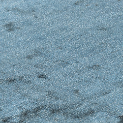 Space 89 Viscose dark blue & white | Formatteppiche | kymo