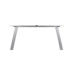 Fusion Bench | Desks | Steelcase