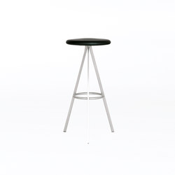 Trispace Counter Stool | Seat upholstered | Case Furniture
