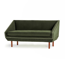 Agnes S Couch | with armrests | Mambo Unlimited Ideas