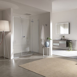 Azure Pivot door with two fixed elements for niche | Shower screens | Inda