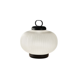 Kanji Table lamp | Table lights | FontanaArte