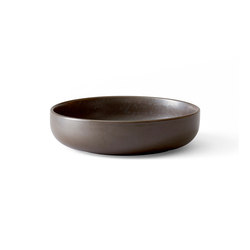 New Norm Low Bowl | Ø13,5 cm Dark Glazed | Dinnerware | MENU