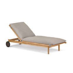 TIBBO Beach Chair | Sun loungers | DEDON