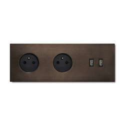 Power USB outlet - bronze - 3-gang | Enchufes Schuko | Basalte