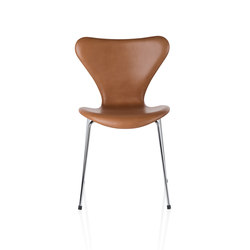 Series 7™ | Chair | 3107 | Full upholstred | Chrome base | Sedie | Fritz Hansen