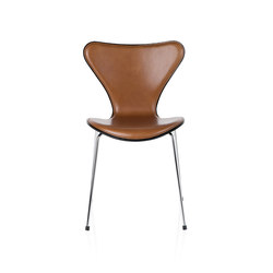 Series 7™ | Chair | 3107 Front upholstred | Chrome base | Chaises | Fritz Hansen
