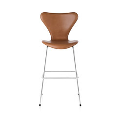 Series 7™ | Bar stool | 3197 | Fully upholstred | Chrome base | without armrests | Fritz Hansen