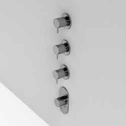 Built-in shower mixer group