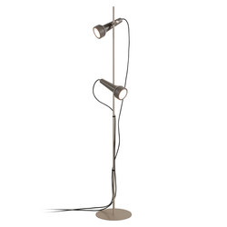 TORCIA FLOOR LAMP | Outdoor free-standing lights | Karman