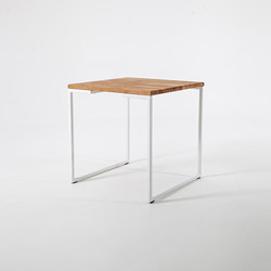 Studio | Cafe Table | Bistro tables | Liqui Contracts