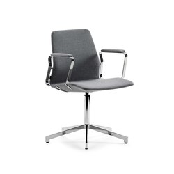 Pilot low | Chairs | Johanson Design