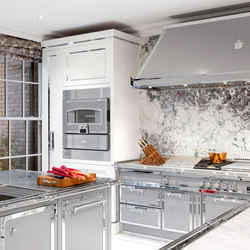 TAILOR MADE KITCHENS | SILVER GREY & POLISHED CHROME KITCHEN | Fitted kitchens | Officine Gullo