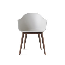 Harbour Dining Chair | Wood base / Dark Stained Oak / Light Grey Plastic | Chaises | Audo Copenhagen