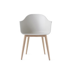 Harbour Dining Chair | Wood base / Natural Oak / Light Grey Plastic | Chaises | Audo Copenhagen