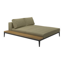 Grid Chill Chaise Unit | Seating islands | Gloster Furniture GmbH