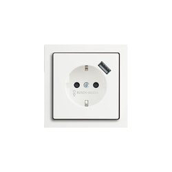 SCHUKO® USB socket outlet | Sockets | Busch-Jaeger