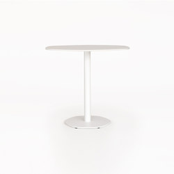 Loku | Café Table | Bistro tables | Case Furniture