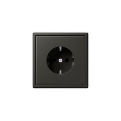 LS 990 in Les Couleurs® Le Corbusier | socket 4320R ombre naturelle | Schuko sockets | JUNG