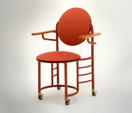 618 Johnson Wax 2 | Chairs | Cassina
