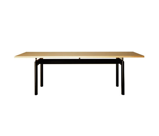 LC6 Table | Esstische | Cassina