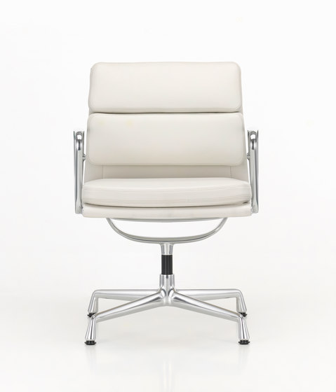 Soft Pad Chair EA 208 | Stühle | Vitra