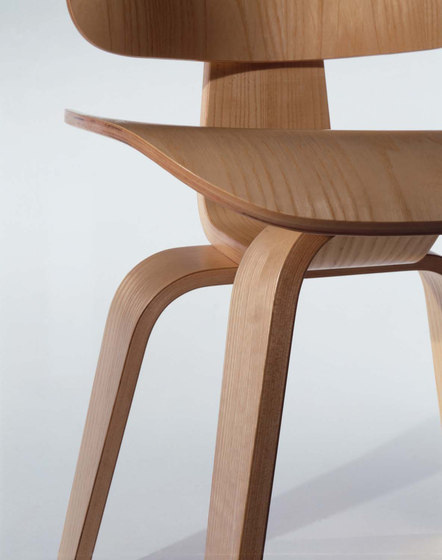 Plywood Group DCW | Chairs | Vitra