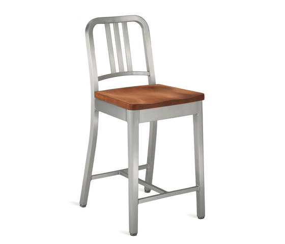 Navy® Counter stool with natural wood seat | Sgabelli bancone | emeco