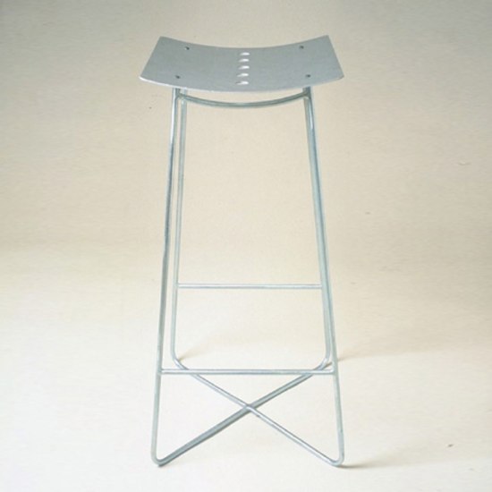 Minrod 70 | Bar stools | Visual / BGP Arquitectura
