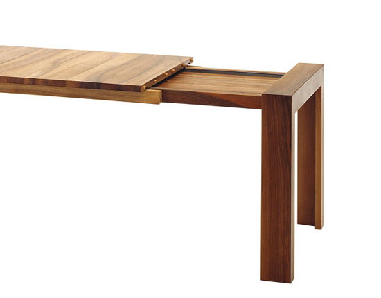 FRANZ Table | Dining tables | Girsberger