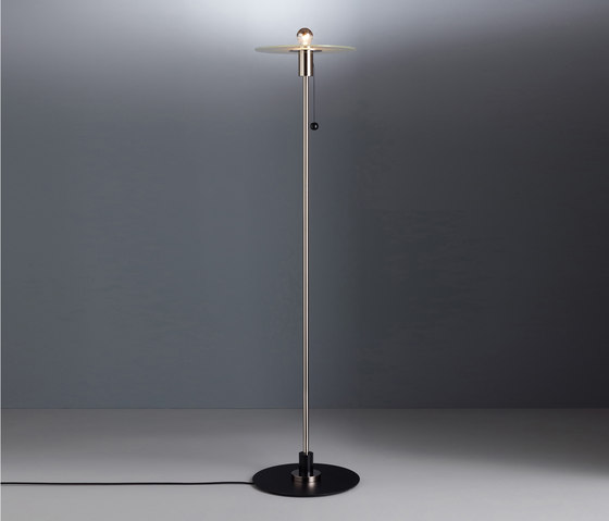 BST23 Bauhaus Floor lamp | Lámparas de pie | Tecnolumen