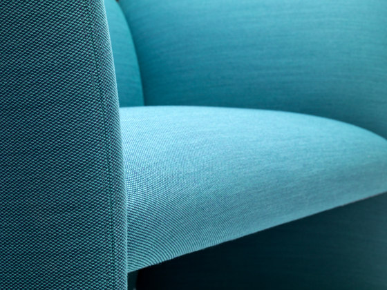 Mondial 2-Seater Couch | Canapés | Getama Danmark