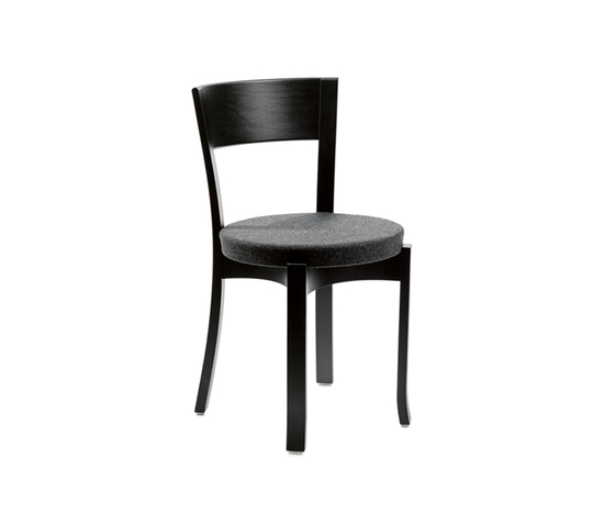 S 217 chair | Stühle | Gärsnäs