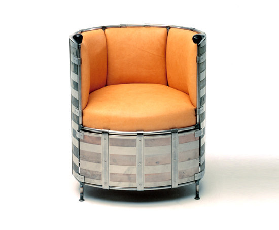 The Elk-leather chair | Sessel | Källemo