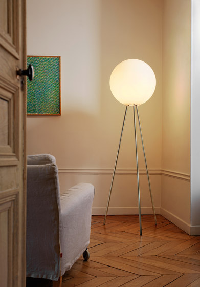 Prima Signora Floor lamp | Free-standing lights | FontanaArte