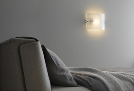 Velo Wall lamp | Wall lights | FontanaArte