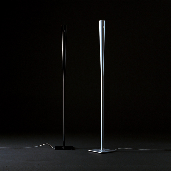 Dowith | 339 | Free-standing lights | Oluce