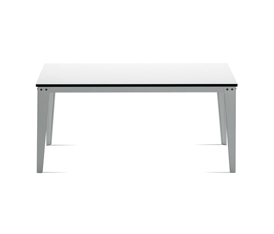 Janire | Dining tables | AKABA