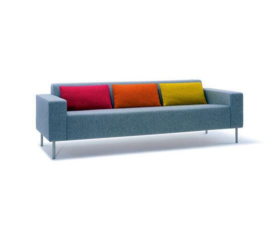 hm18p2 | Sofas | Hitch|Mylius