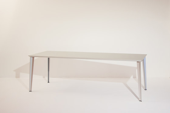 adeco RADAR T15 table aluminium | Tables de repas | adeco