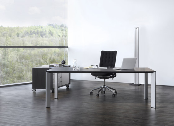 Verso office table | Contract tables | RENZ