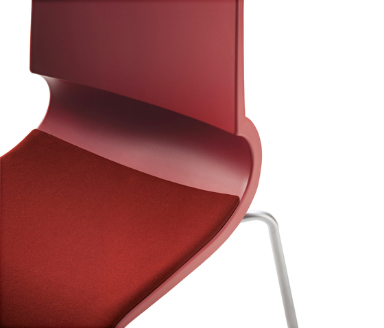 Ricciolina 4 gambe con rivestimento sedile | Sedie | Maxdesign