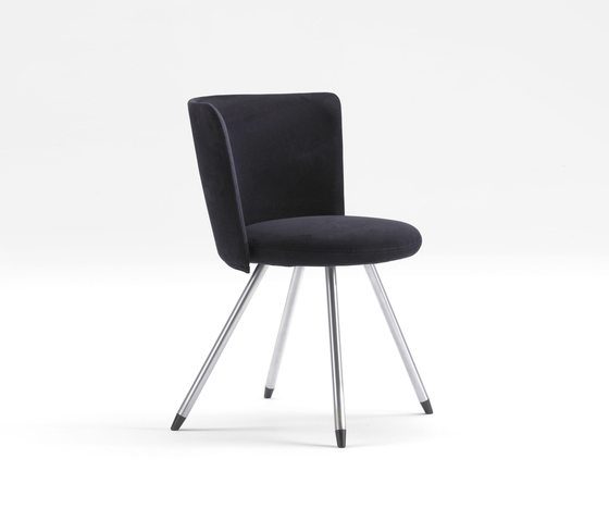 Donna EJ 11 | Chairs | Fredericia Furniture