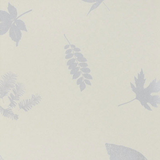 Leaves spring green/silver wallpaper | Wandbeläge / Tapeten | Clarissa Hulse