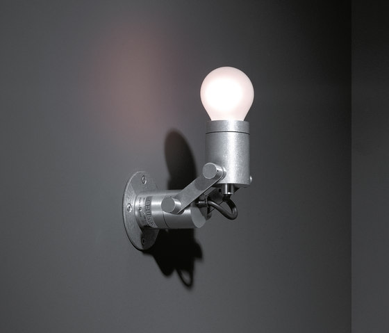 Nomad Minimal ultra short E27 | Lampade parete | Modular Lighting Instruments